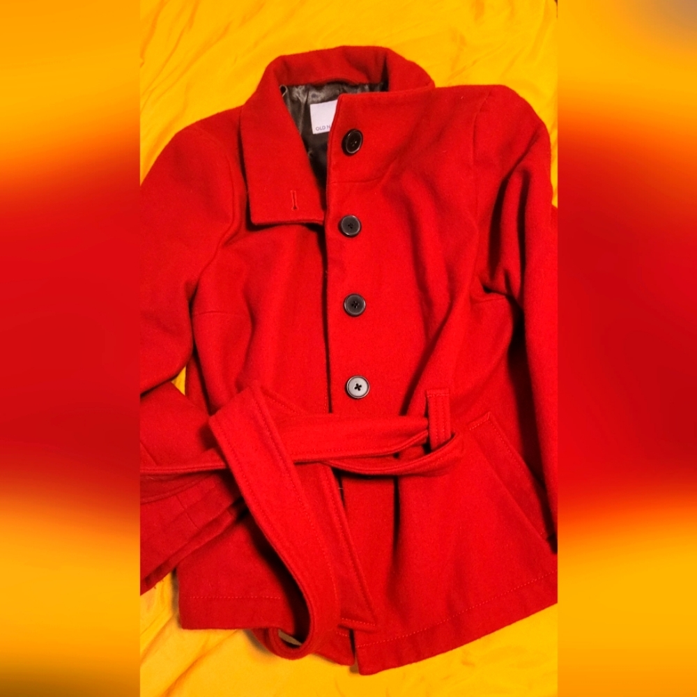 RED Old Navy 3/4 Sleeve Coat with removable belt!
